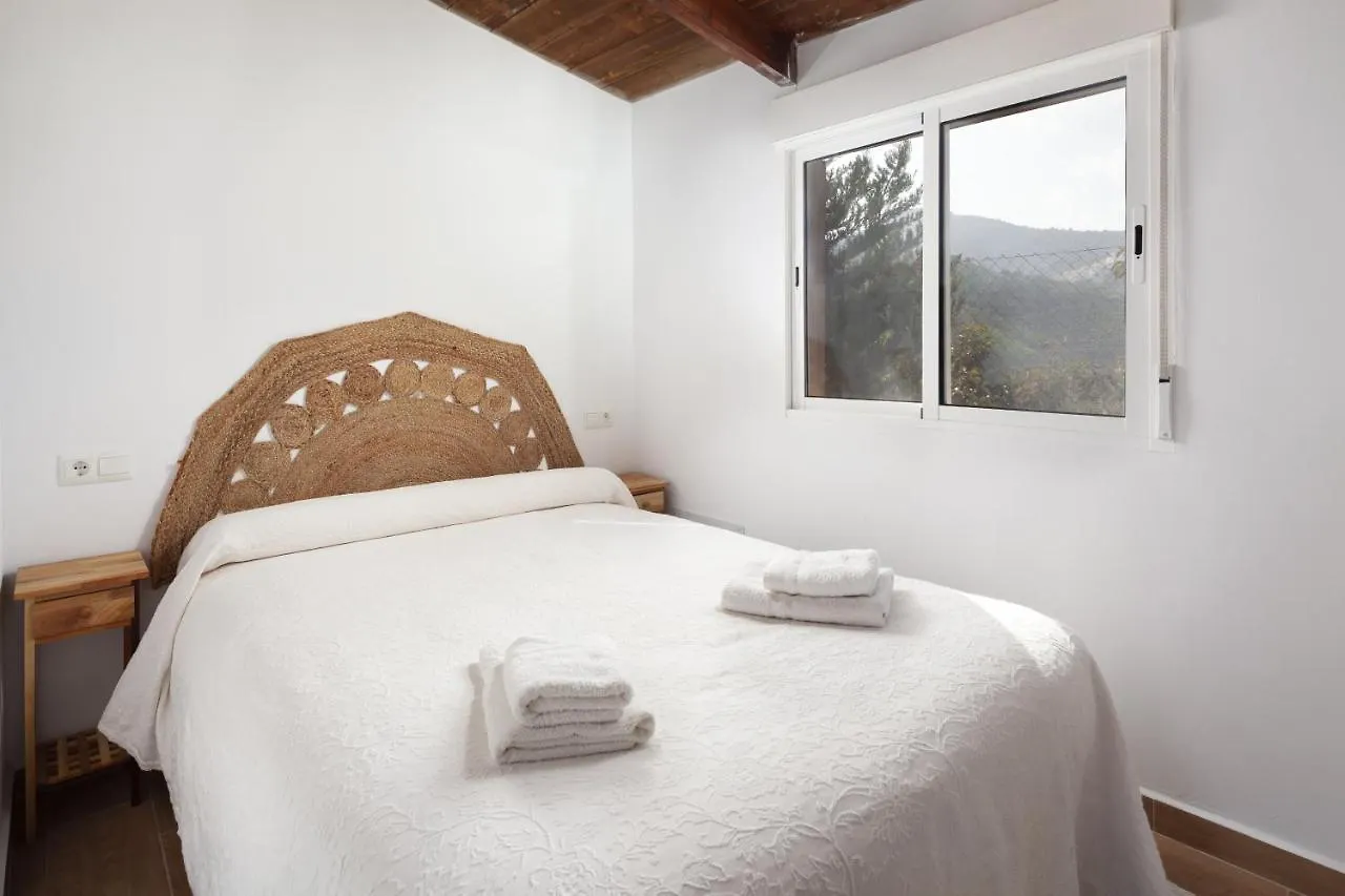 Villa Aguacate Cutar Spain