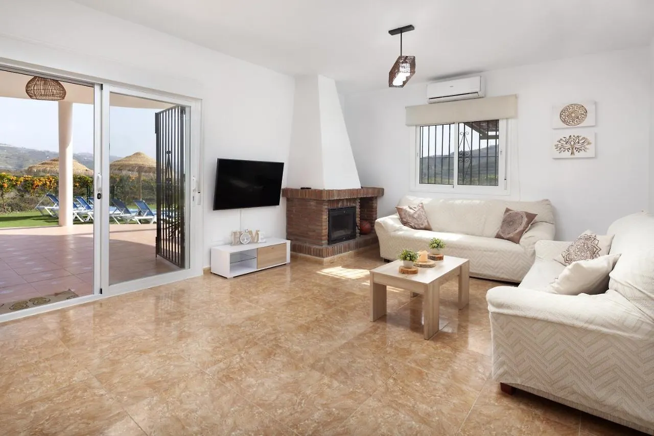 Villa Aguacate Cutar Spain