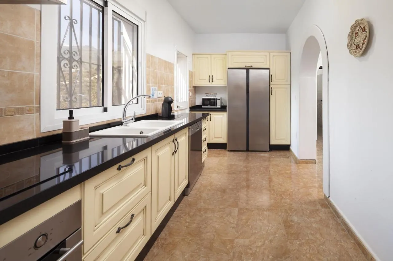 Villa Aguacate Cutar